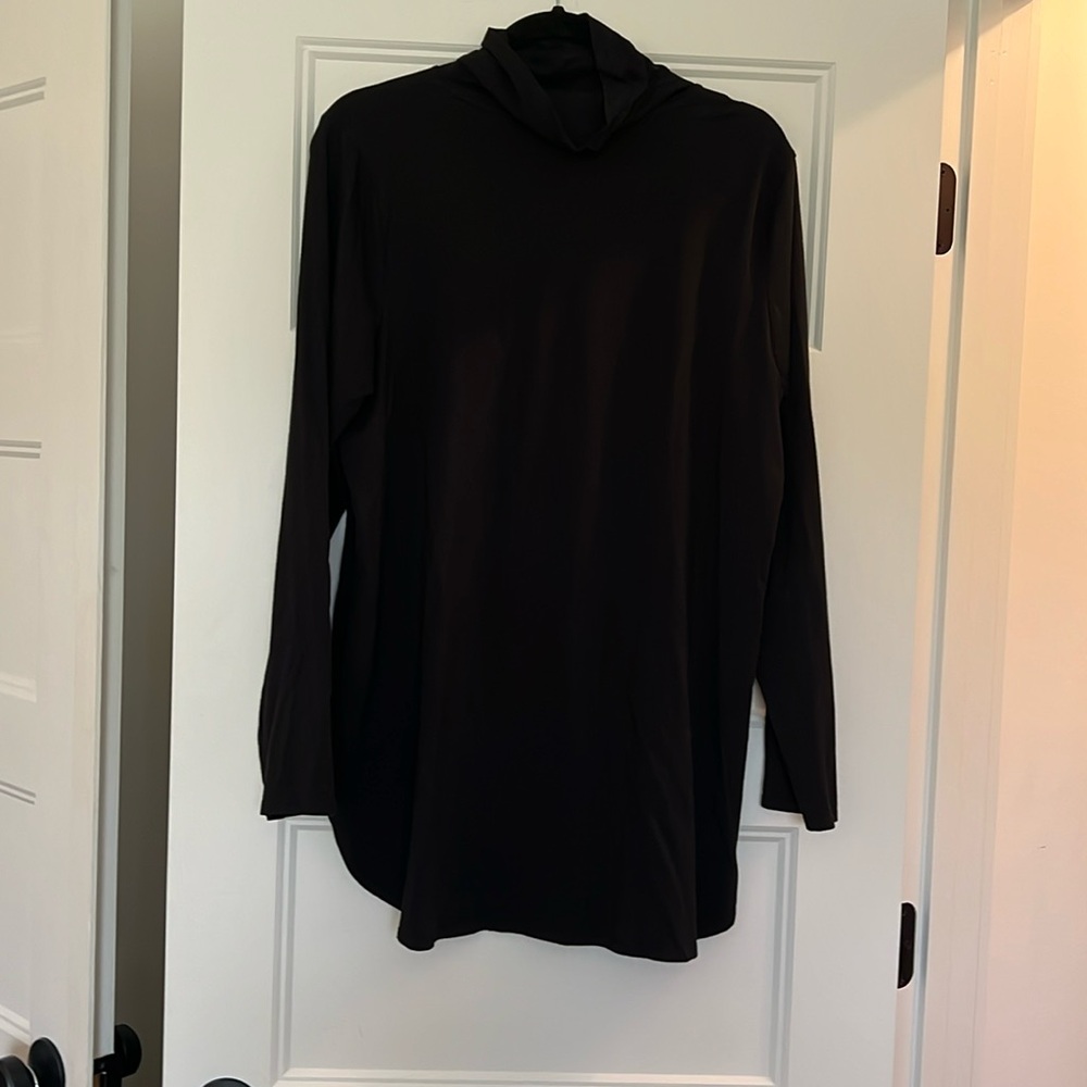 J Hill large turtleneck shirttail tunic